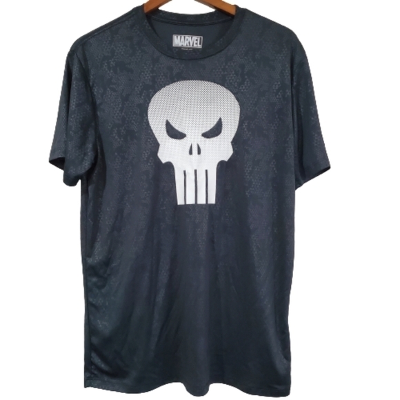 Marvel Other - Marvel Punisher Black and White Short Sleeve 100% Polyester Shirt Size Medium